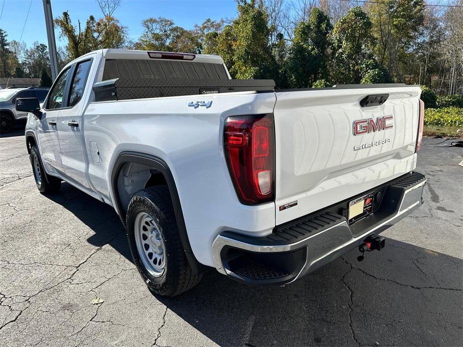 used 2023 GMC Sierra 1500 car, priced at $33,352