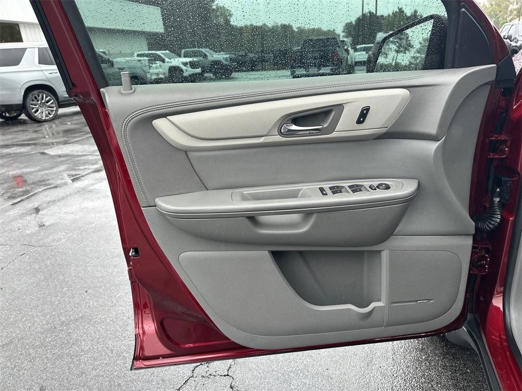 used 2016 Chevrolet Traverse car, priced at $8,925