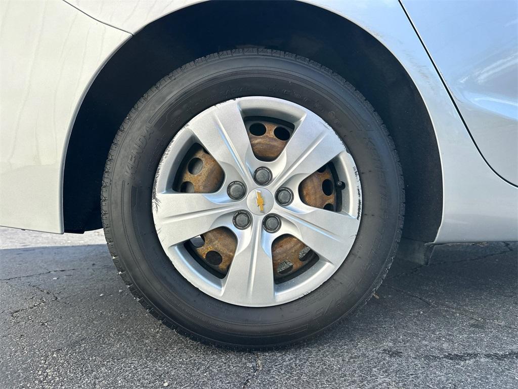 used 2017 Chevrolet Cruze car, priced at $6,423