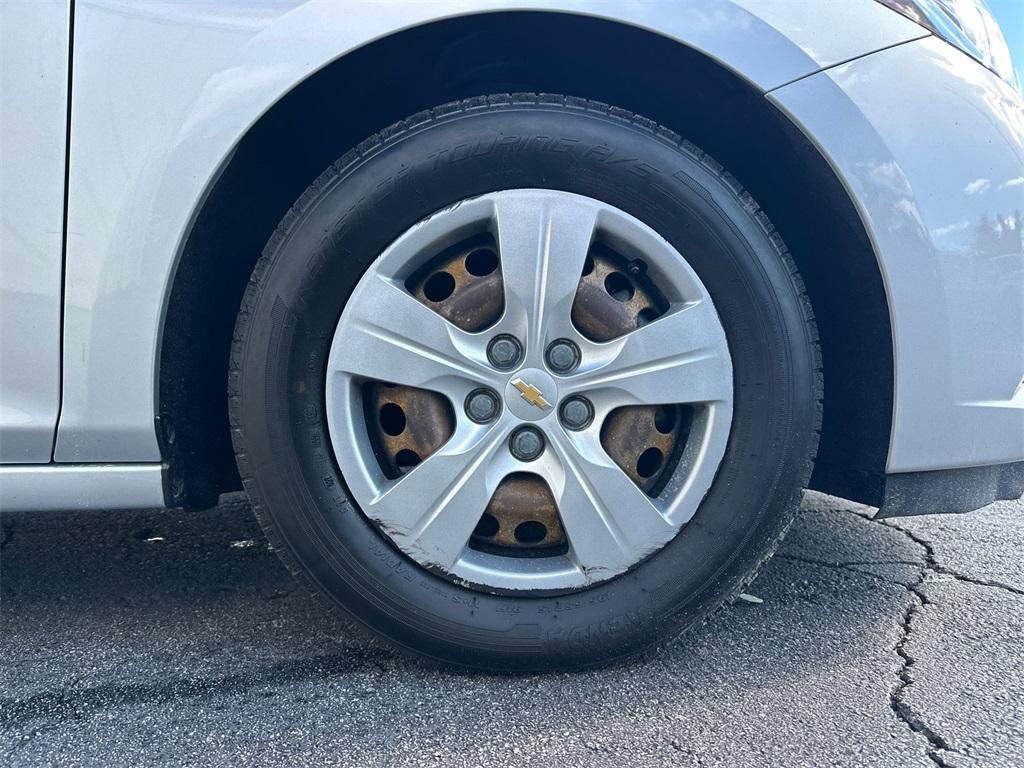 used 2017 Chevrolet Cruze car, priced at $6,423