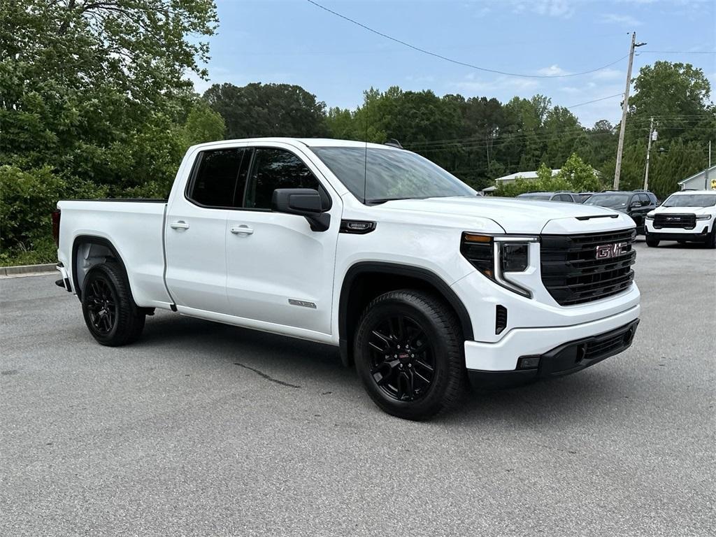 new 2023 GMC Sierra 1500 car, priced at $53,235