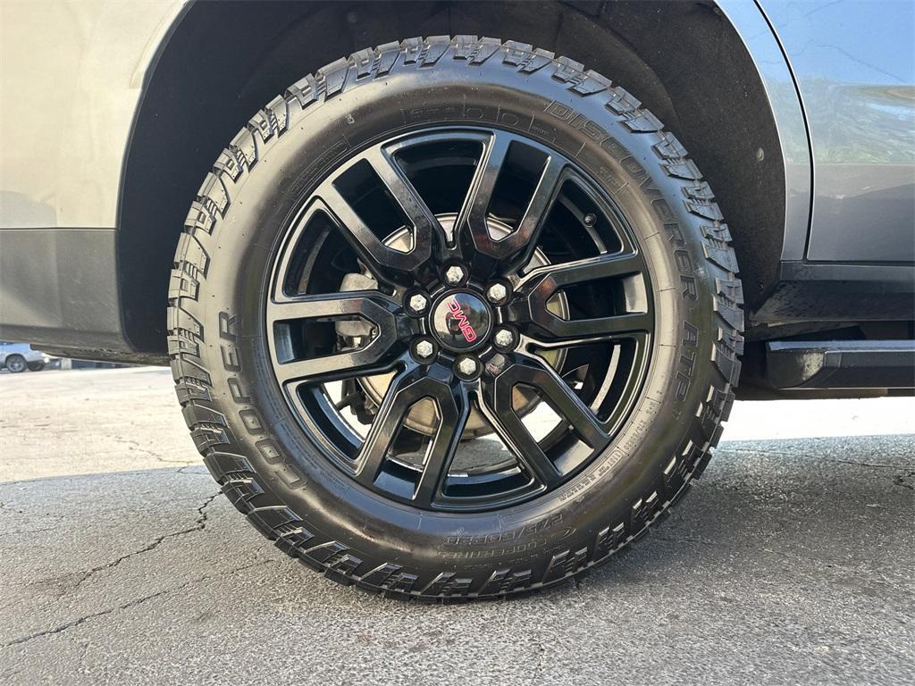 used 2021 GMC Yukon car, priced at $47,223