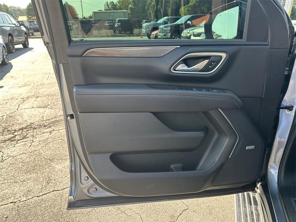 used 2021 GMC Yukon car, priced at $47,223