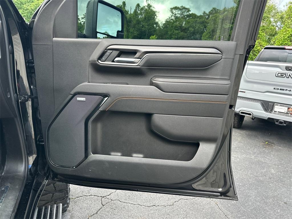 new 2024 GMC Sierra 2500 car, priced at $86,820
