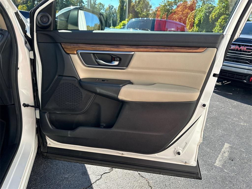 used 2017 Honda CR-V car, priced at $20,656