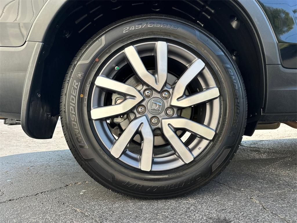 used 2020 Honda Pilot car, priced at $18,335