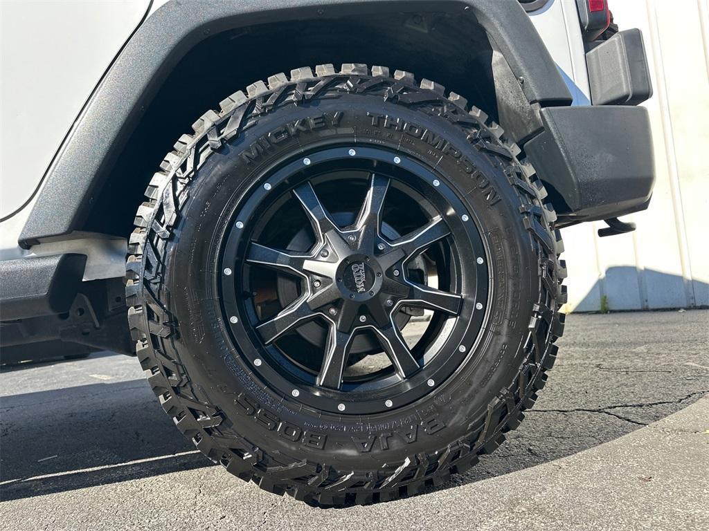 used 2013 Jeep Wrangler Unlimited car, priced at $16,638