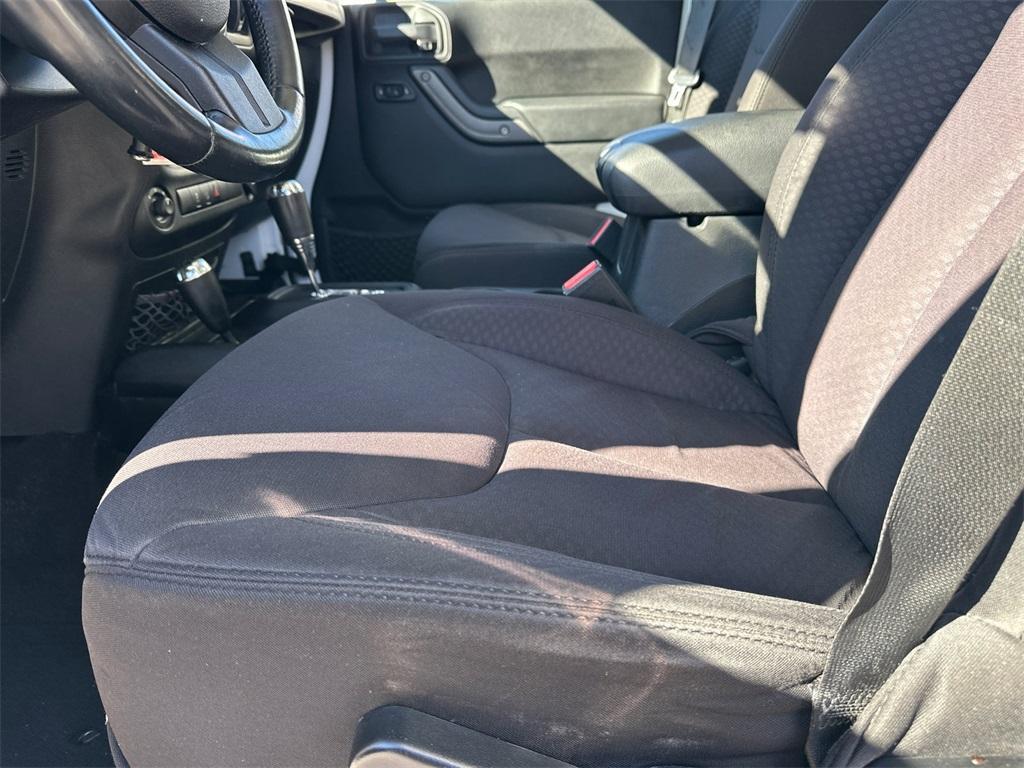 used 2013 Jeep Wrangler Unlimited car, priced at $16,638