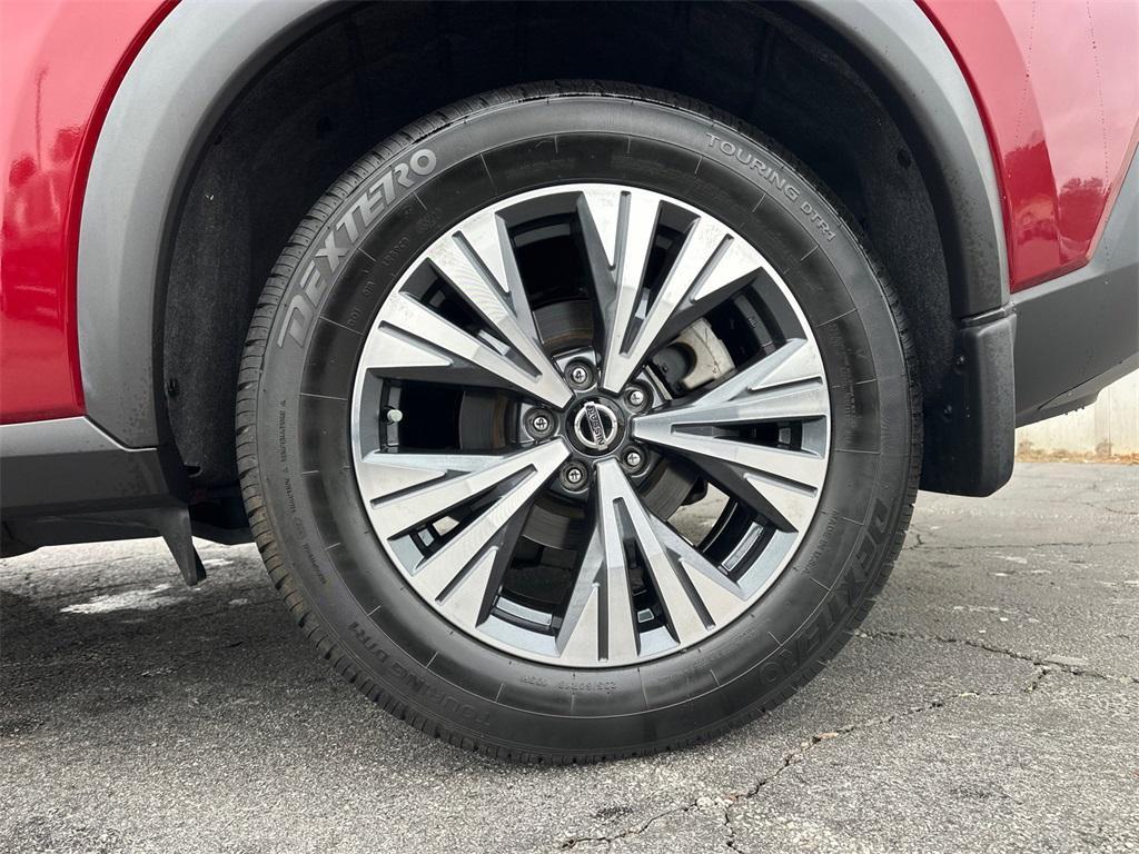 used 2021 Nissan Rogue car, priced at $16,754