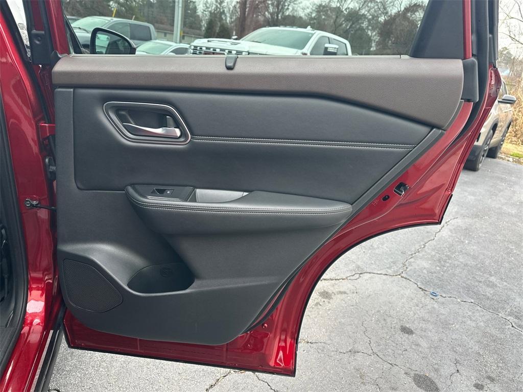 used 2021 Nissan Rogue car, priced at $16,754