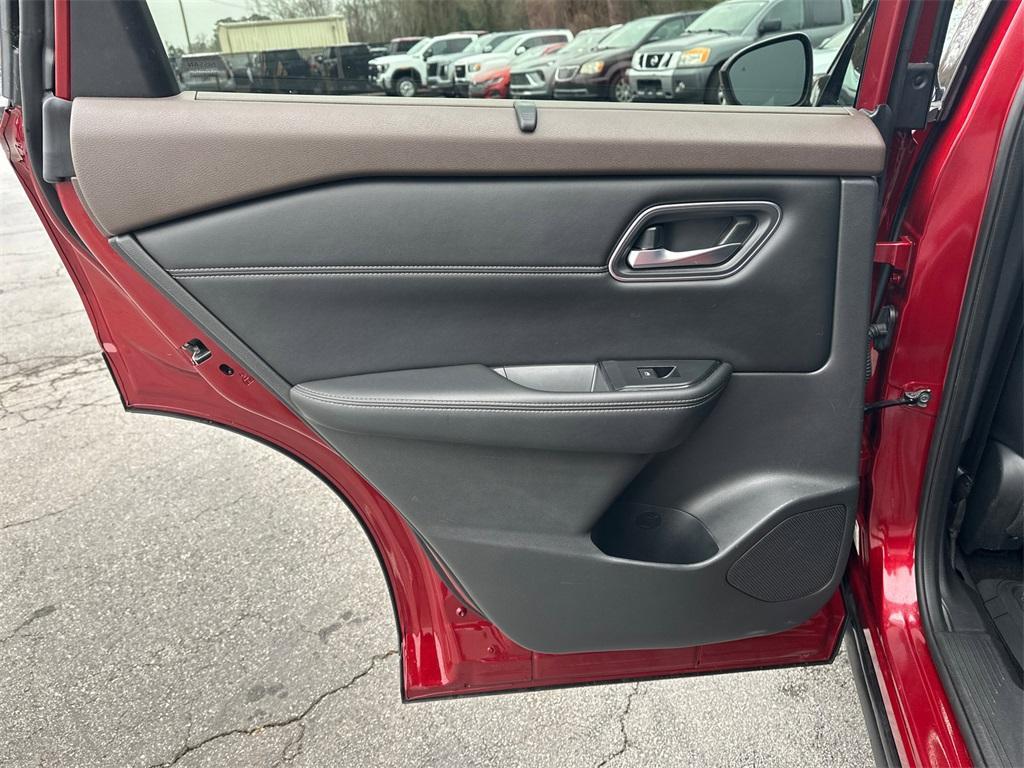 used 2021 Nissan Rogue car, priced at $16,754