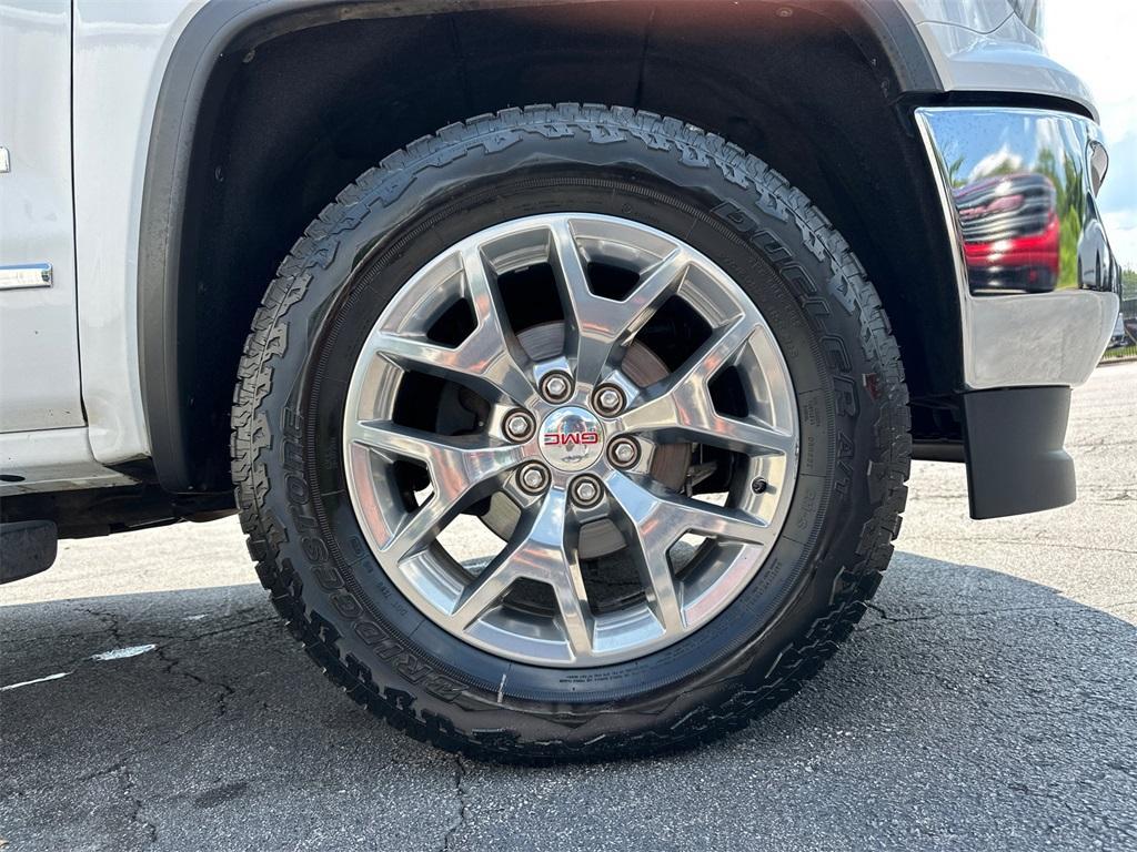 used 2018 GMC Sierra 1500 car, priced at $27,387