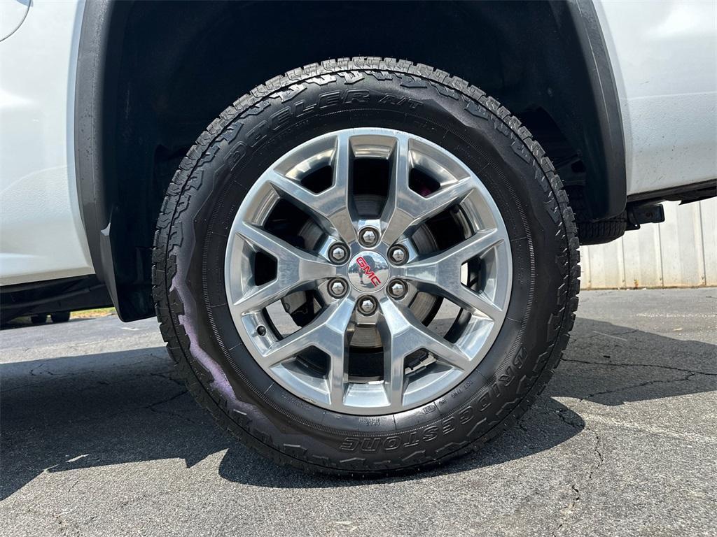 used 2018 GMC Sierra 1500 car, priced at $27,387