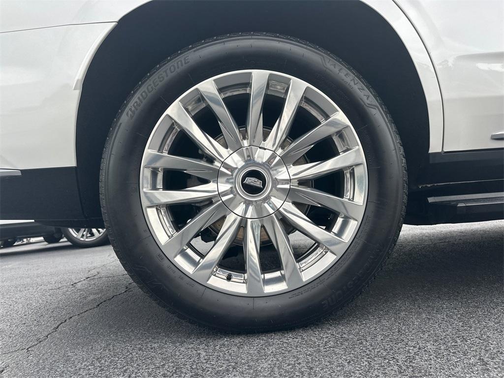 used 2024 Cadillac Escalade car, priced at $77,846