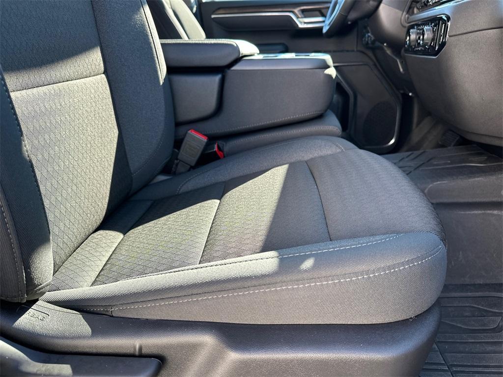 used 2024 Chevrolet Silverado 1500 car, priced at $36,827