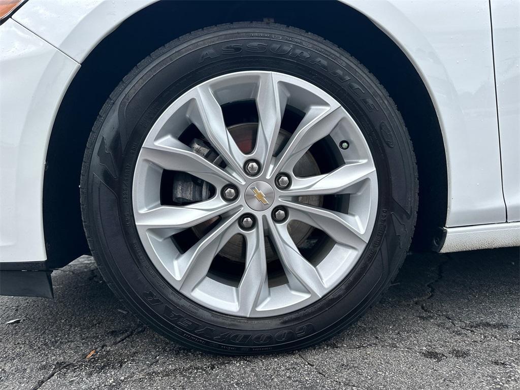 used 2023 Chevrolet Malibu car, priced at $18,763