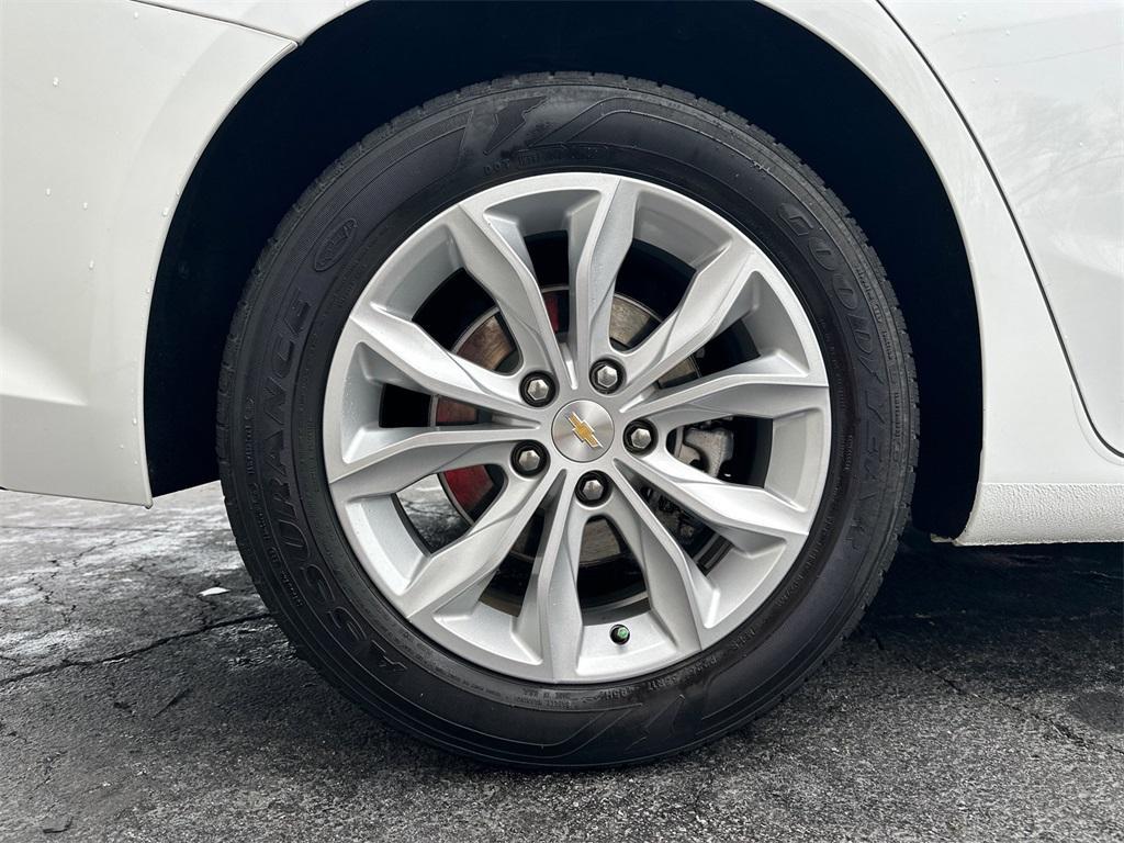 used 2023 Chevrolet Malibu car, priced at $18,763