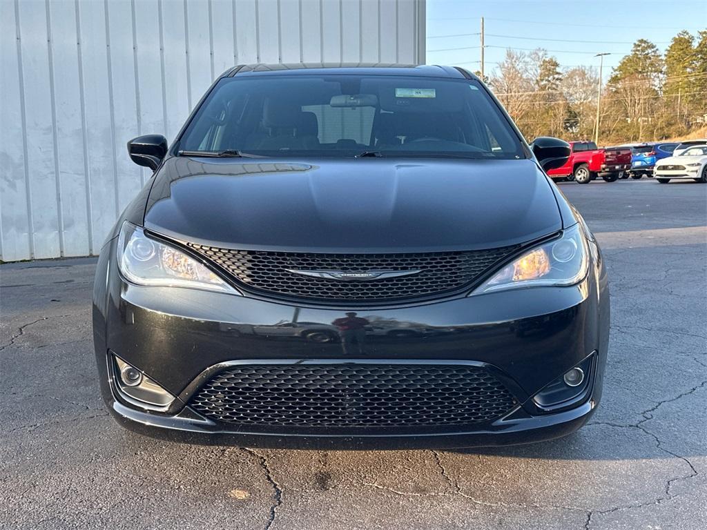 used 2018 Chrysler Pacifica car, priced at $11,339