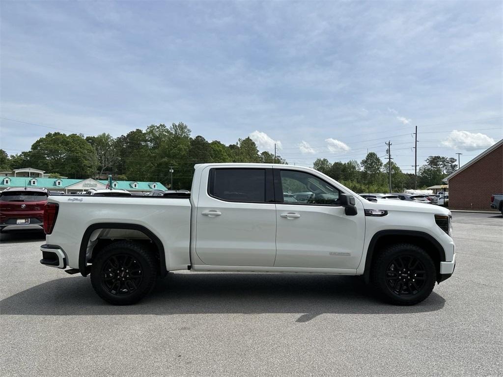 new 2023 GMC Sierra 1500 car, priced at $60,675