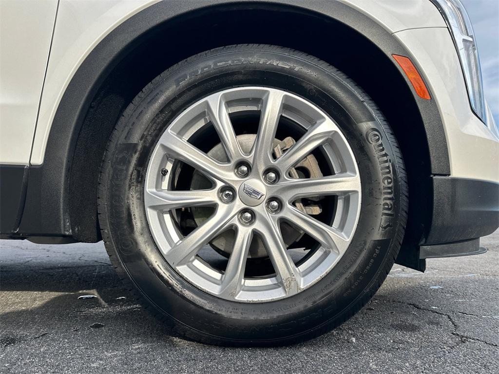 used 2023 Cadillac XT4 car, priced at $28,468