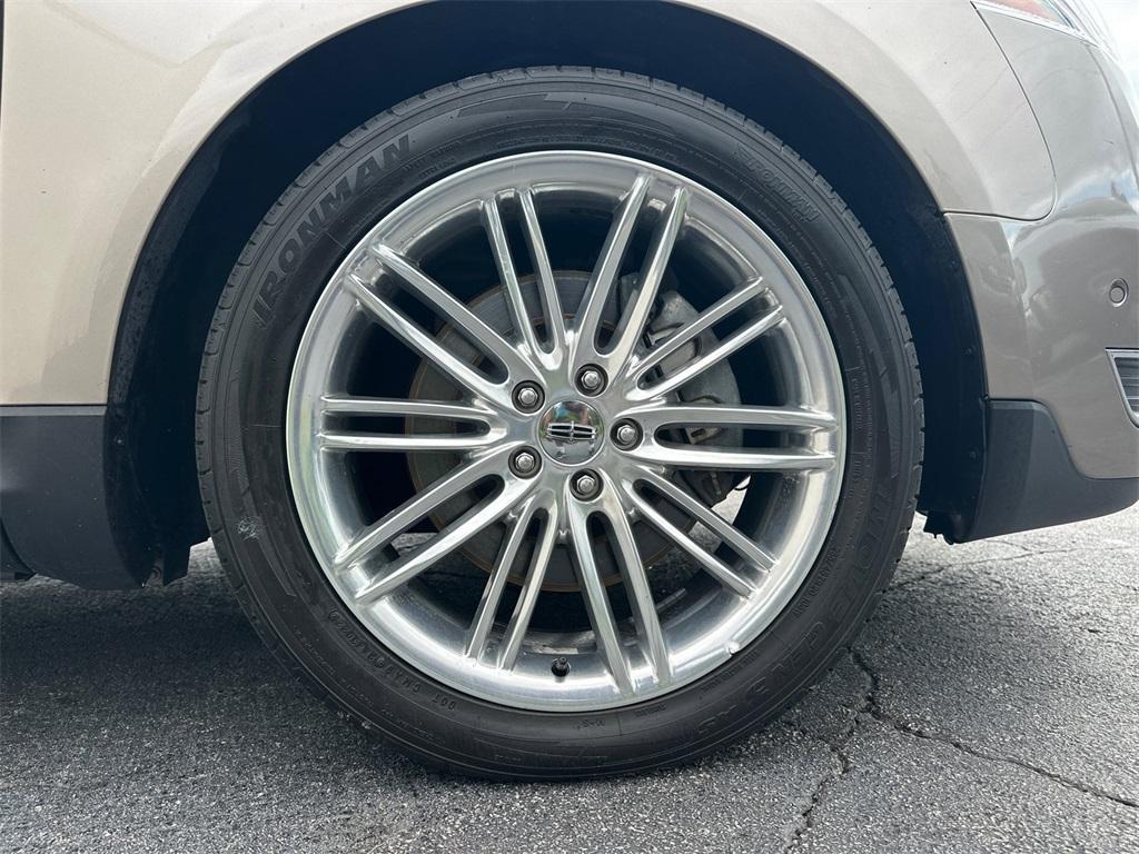 used 2019 Lincoln MKT car, priced at $16,335