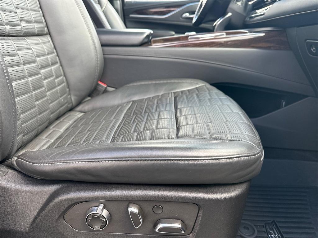 used 2022 Cadillac Escalade car, priced at $65,723