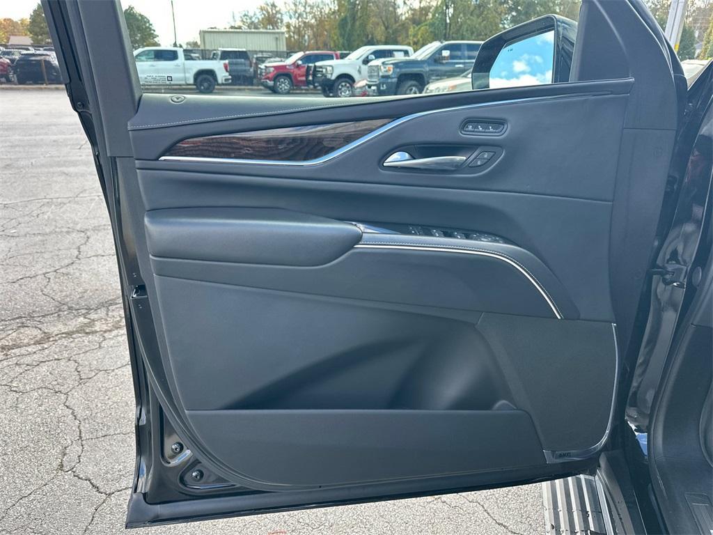 used 2022 Cadillac Escalade car, priced at $65,723