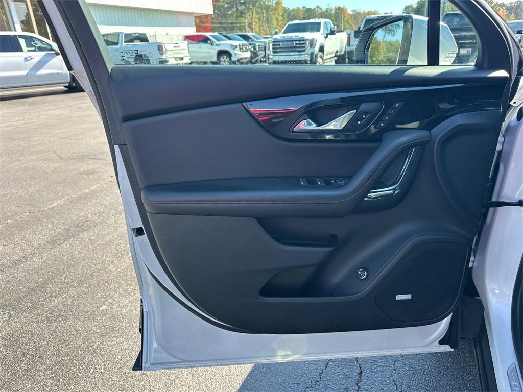 used 2022 Chevrolet Blazer car, priced at $23,728