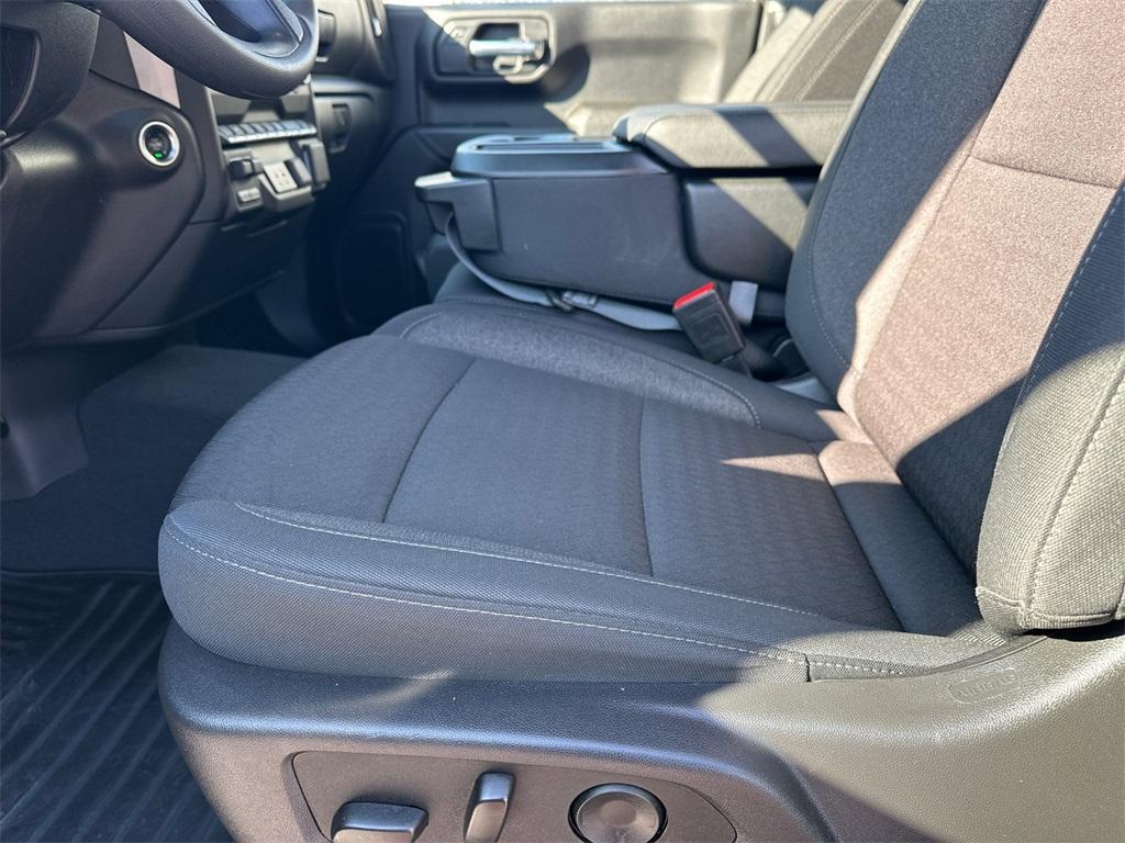 used 2025 Chevrolet Silverado 1500 car, priced at $48,422