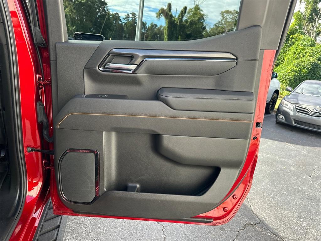 used 2025 GMC Sierra 1500 car, priced at $59,842