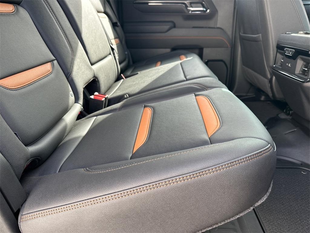 used 2025 GMC Sierra 1500 car, priced at $59,842