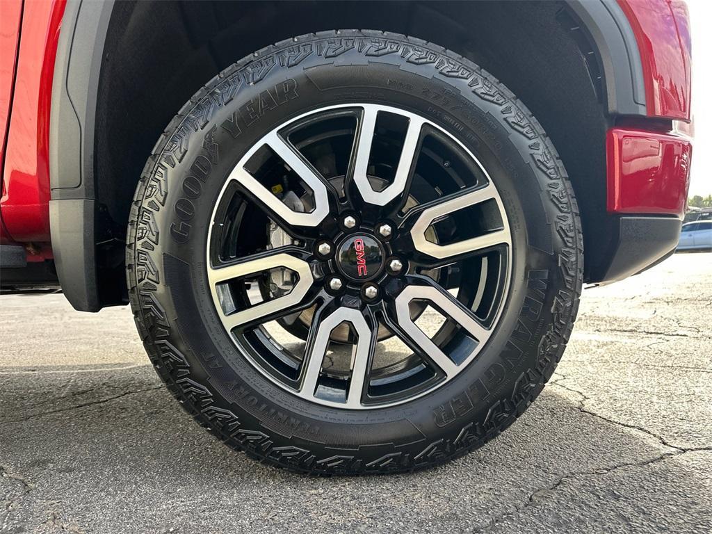 used 2025 GMC Sierra 1500 car, priced at $59,842