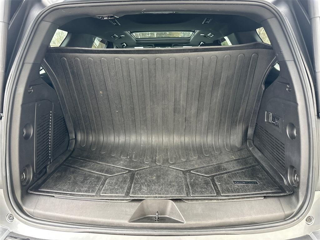 used 2022 Chevrolet Tahoe car, priced at $52,581