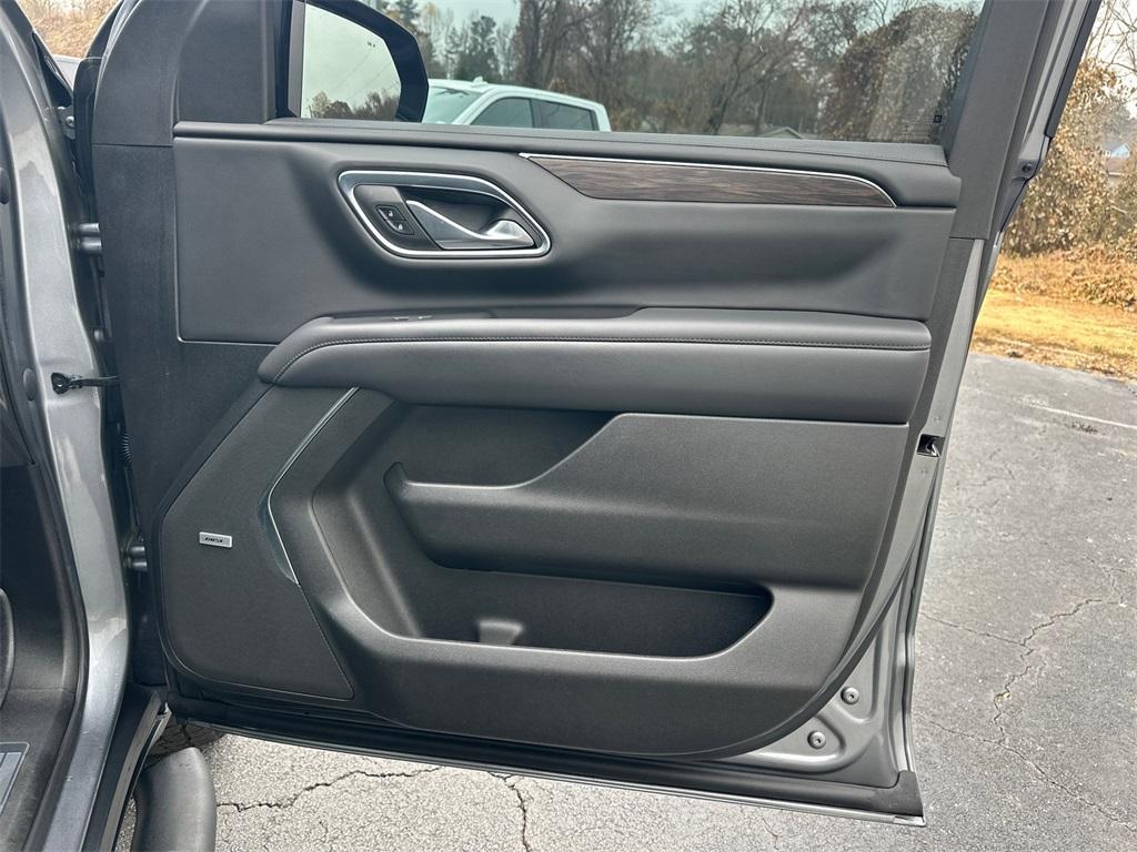 used 2022 Chevrolet Tahoe car, priced at $52,581