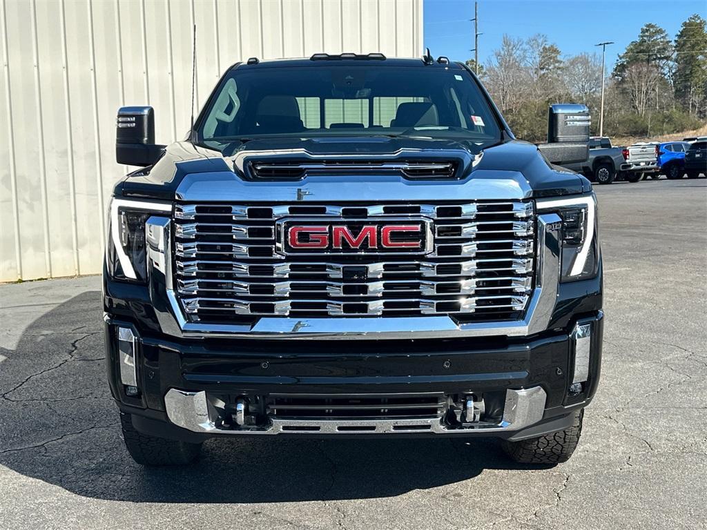 used 2025 GMC Sierra 2500 car, priced at $79,322