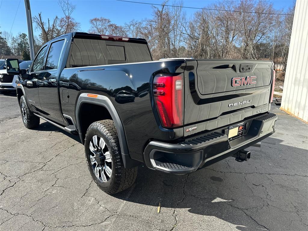 used 2025 GMC Sierra 2500 car, priced at $79,322