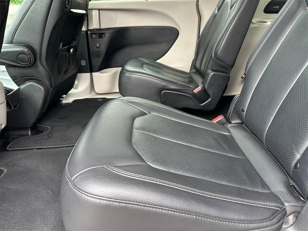 used 2022 Chrysler Pacifica car, priced at $19,585