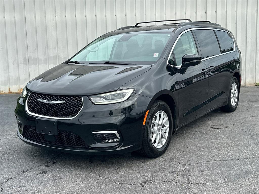 used 2022 Chrysler Pacifica car, priced at $19,585