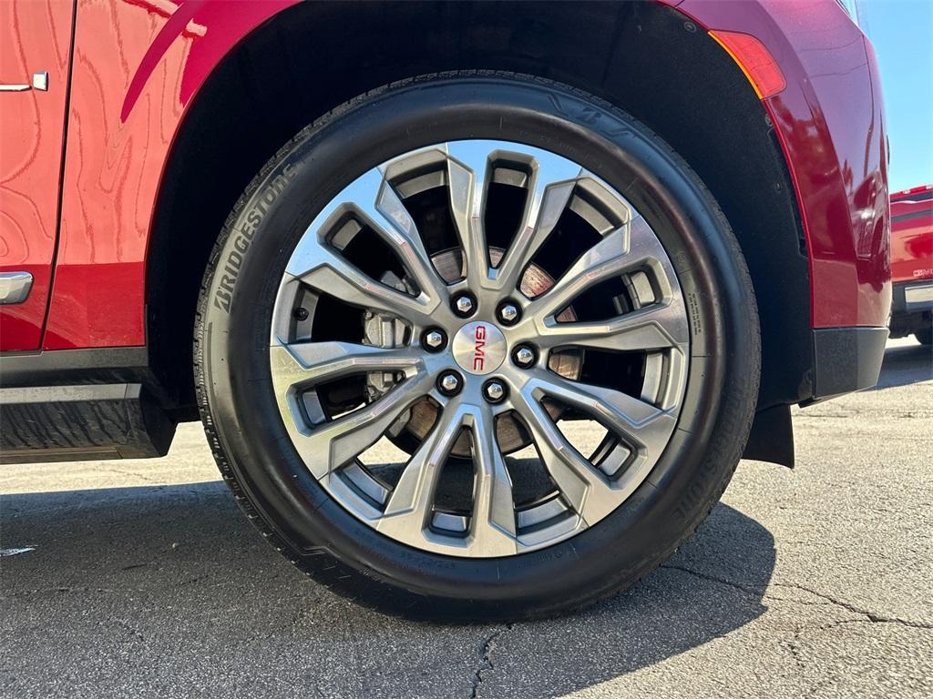 used 2021 GMC Yukon car, priced at $49,992