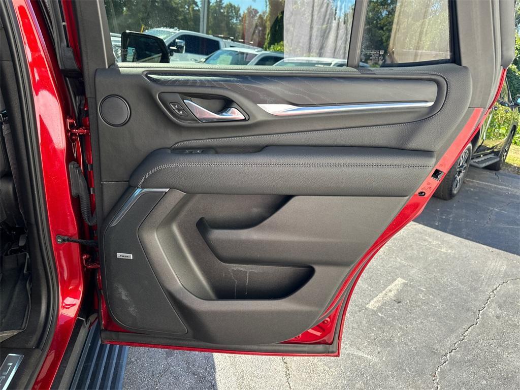 used 2021 GMC Yukon car, priced at $49,992