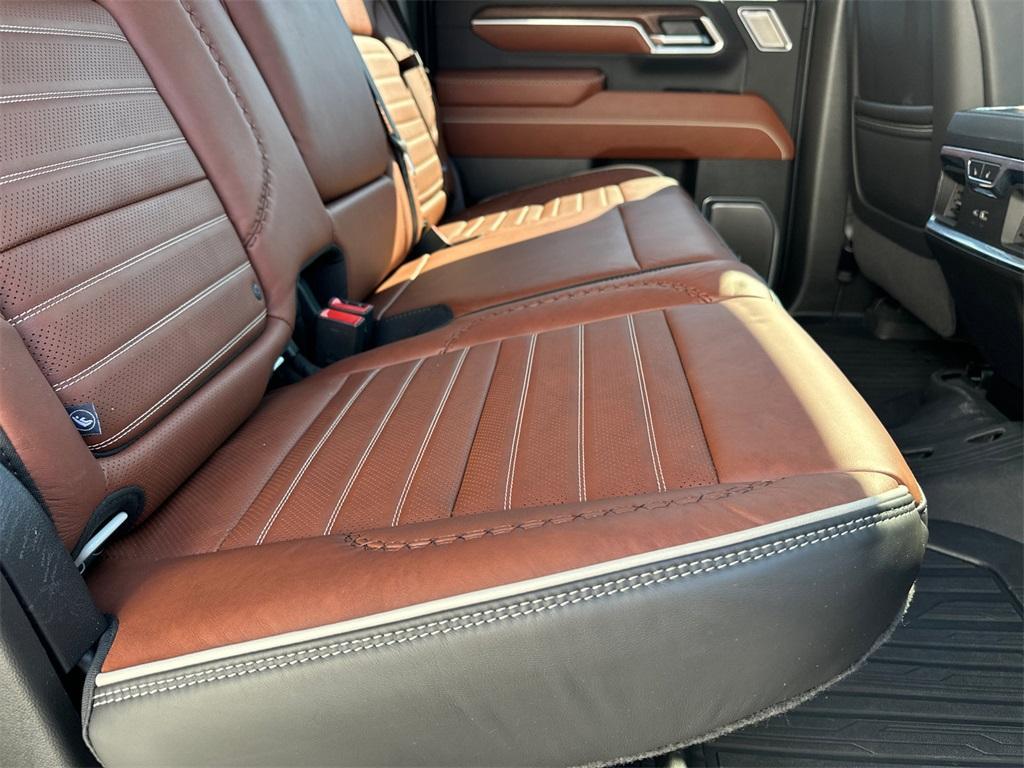 used 2025 GMC Sierra 2500 car, priced at $85,236