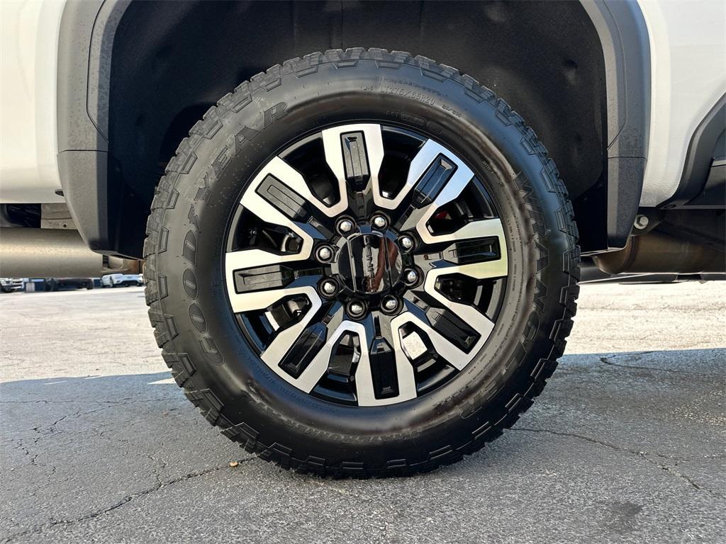 used 2025 GMC Sierra 2500 car, priced at $85,236