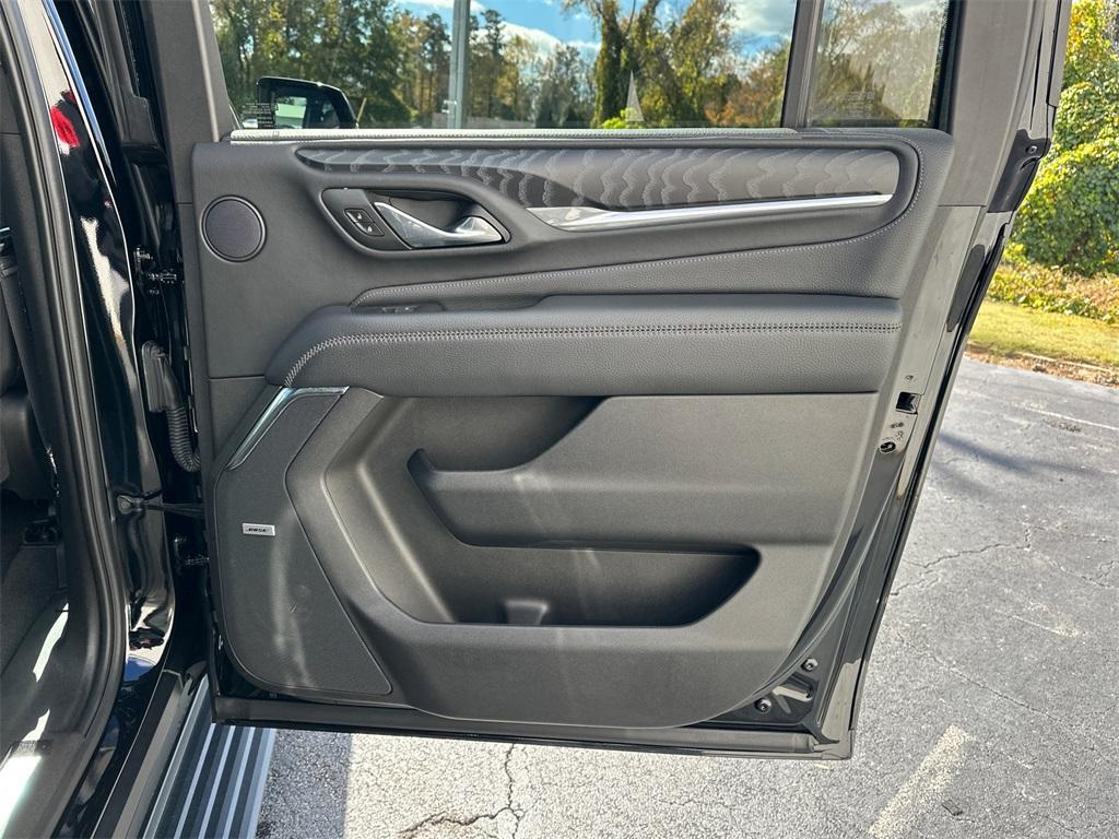 used 2024 GMC Yukon XL car, priced at $69,214