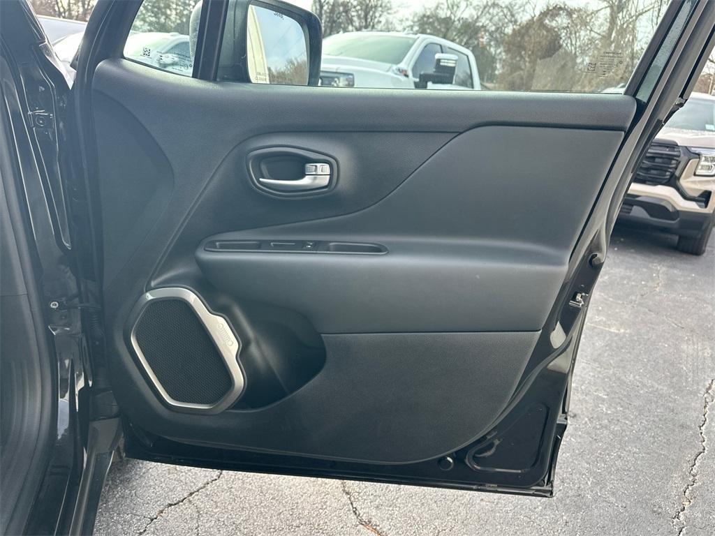 used 2022 Jeep Renegade car, priced at $16,995