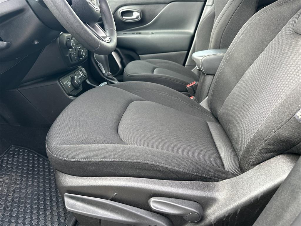 used 2022 Jeep Renegade car, priced at $16,995