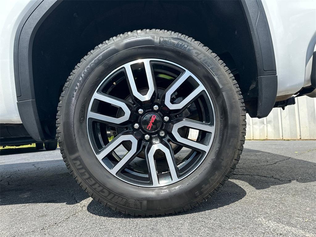 used 2019 GMC Sierra 1500 car, priced at $34,227