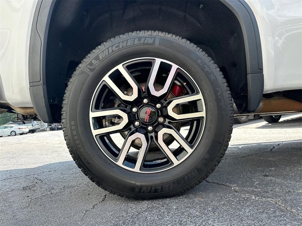 used 2019 GMC Sierra 1500 car, priced at $34,227