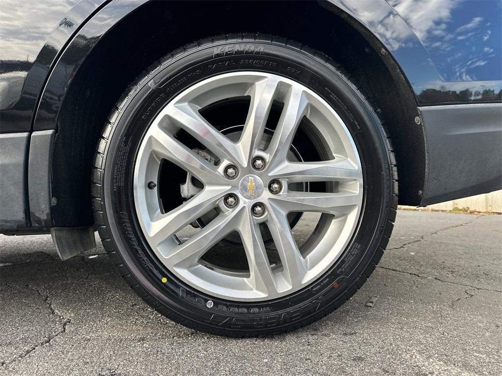 used 2019 Chevrolet Equinox car, priced at $13,744