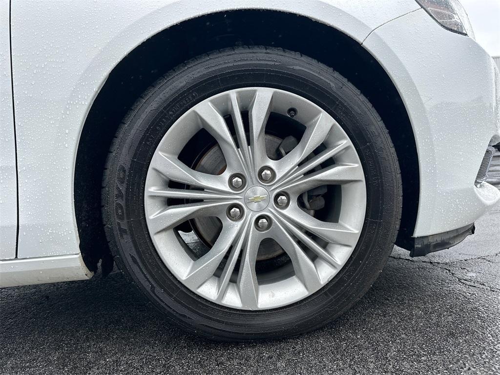 used 2015 Chevrolet Impala car, priced at $9,624
