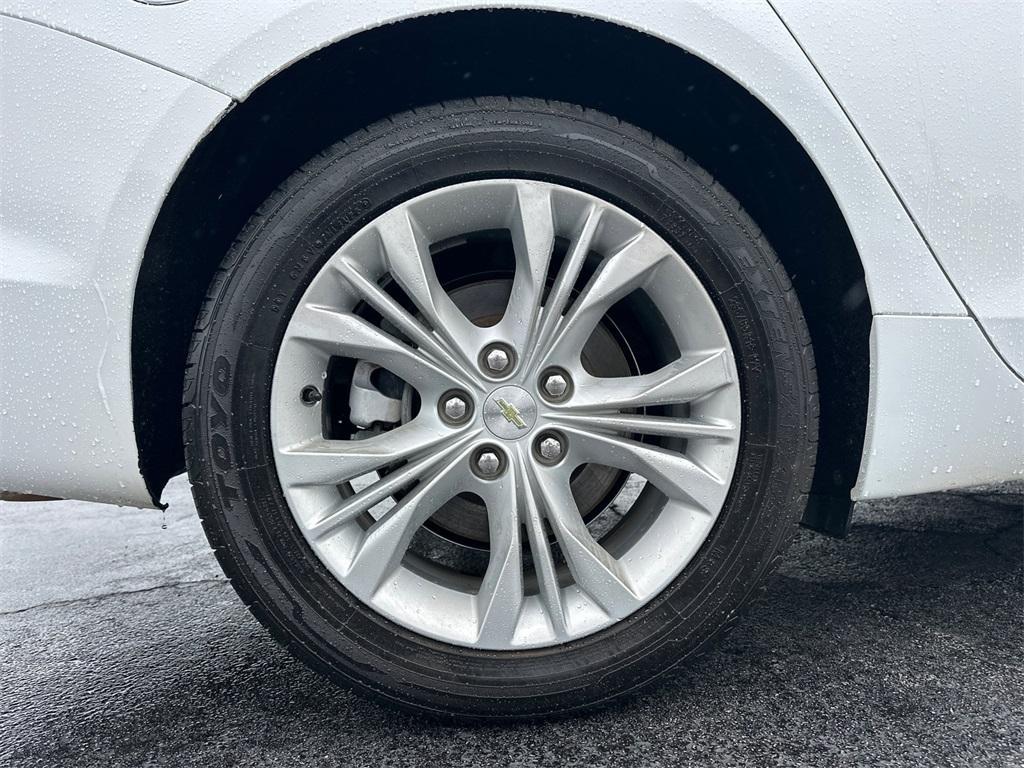 used 2015 Chevrolet Impala car, priced at $9,624